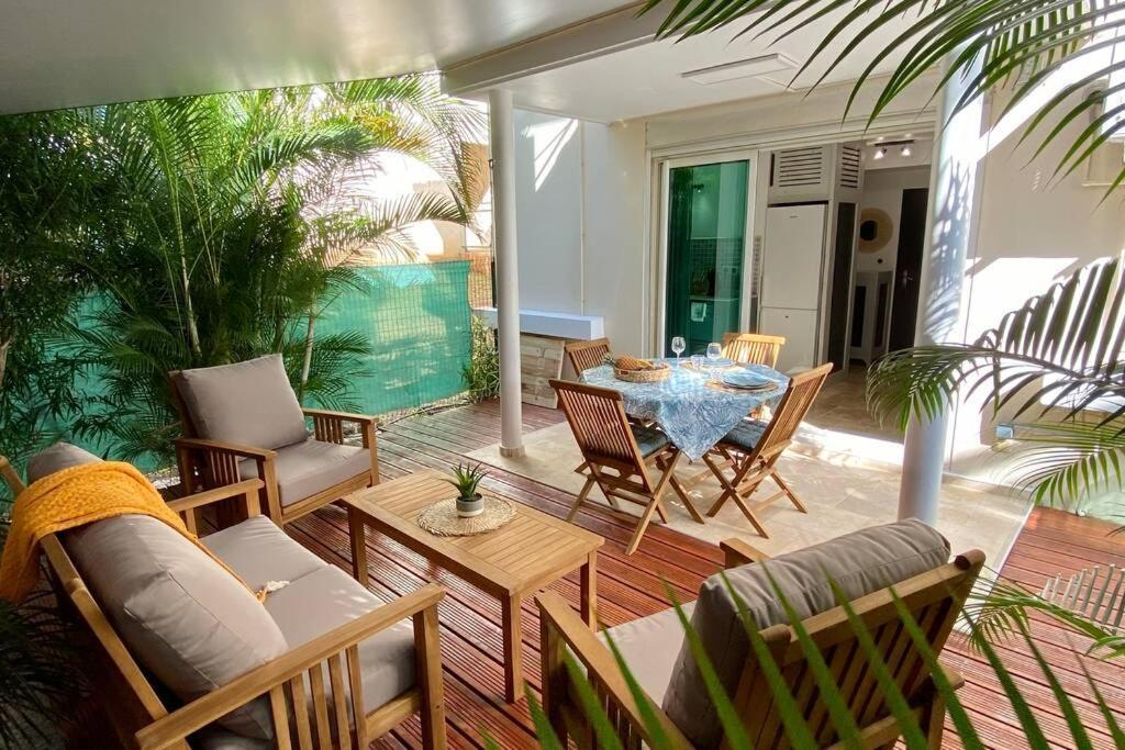 L'Instant Evasion, Studio Avec Terrasse, Piscine ! Saint-Gilles-les-Bains Buitenkant foto